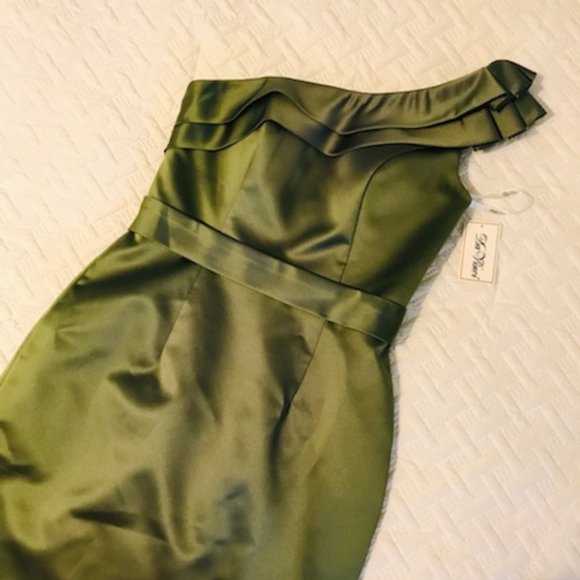 Vintage DaVinci One-Shoulder Dress - Picture 1 of 6